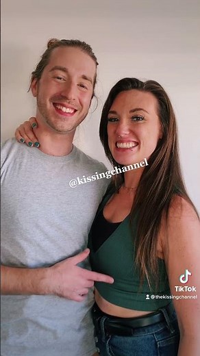 Kissing Channel - Ryan and Jess