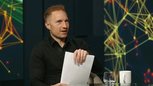 Kaj je pri JJ o katerem pišete knjigo, drugače, da je njegov politični kapital še danes tako močan? »On je rojen za politiko, bi rekel .. moram reči, da je neverjetno koliko je imel sodnih sporov, političnih spopadov. Moraš biti jeklene volje in vztrajnosti da se s tem ukvarjaš in to zdržiš.« Igor Omerza v #OdmevTedna na Domovina 👉https://www.domovina.je/video-igor-omerza-slovenski-komunisti-so-vedeli-vse-o-zaroti-proti-janezu-jansi-vroca-tema-29-12-2025 | Domovina