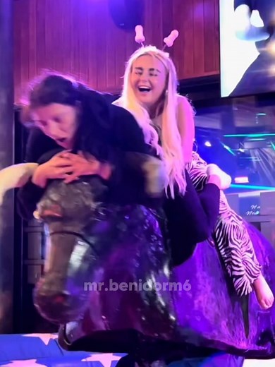 bull riding highlights in Benidorm 🔥🐂😍 #bullriding #mechanicalbull