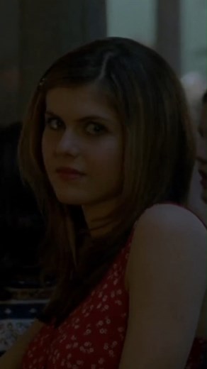 The Show That Truly Empowered Alexandra Daddario #alexandradaddario #TrueDetective #actresslife | Looper