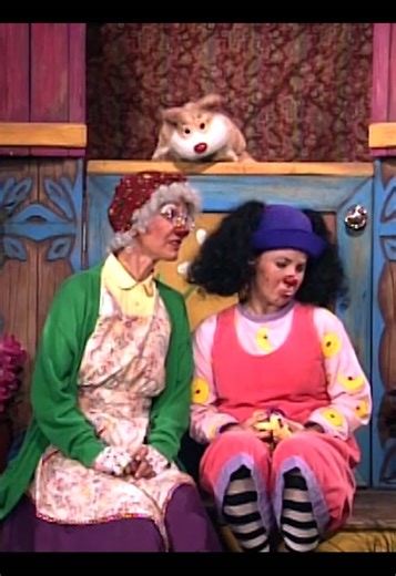 the big comfy couch 🛋️🌙 season 4, episode 10 (1995) #thebigcomfycouch #90skid #nostalgic #clowns #memoryunlocked