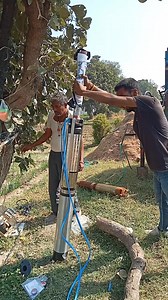 Motor testing 🫣🫣🫣👍 . ... .. 🚜🚜 #viral #trending #Facebook #water #Indian #borewell #jugaad #testing #motor #risk #worker #farmer #खेतीबाड़ी | Arun Patidar Arun