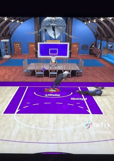 Unstoppable Paint Beast in NBA 2K22 Gameplay