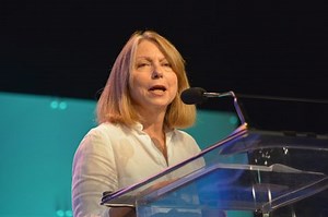 Former New York Times Editor Carries 'Little Plastic Obama Doll' in Her Purse for 'Comfort'