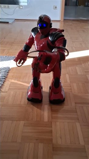 #robosapien v2 Red dance