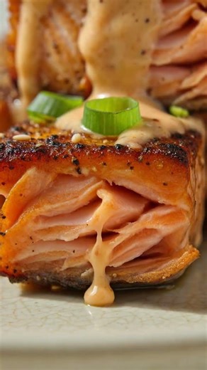 🔥 Crispy Bang Bang Salmon Bites Will Blow Your Mind 🤯 #healthybytes