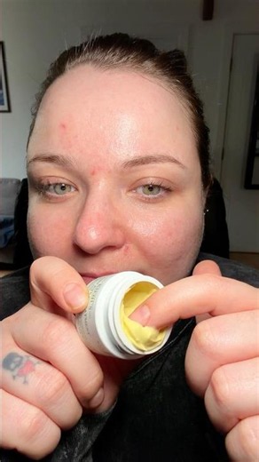 Testing Kiehl's Avocado Eye Cream — 8 Hour Hydration Claim!