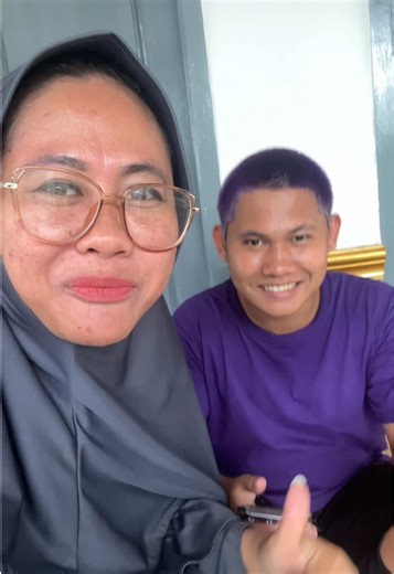 Anak Bujang Dukung Mamak dalam Omped Visual