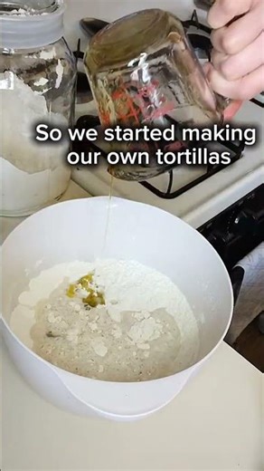 “Making homemade tortillas 🫓 5 simple ingredients, easy and delicious from scratch.”