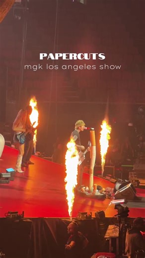 mgk performs papercuts at his Los Angeles show 🔥 @mgk #mgk #papercuts #kiaforum #machinegunkelly #concert