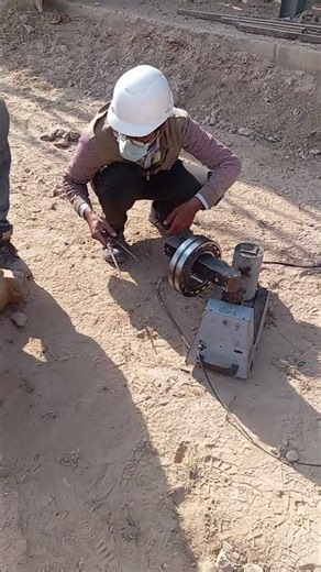 spherical roller bearing fitting works with the help of induction heater 12 minutes time