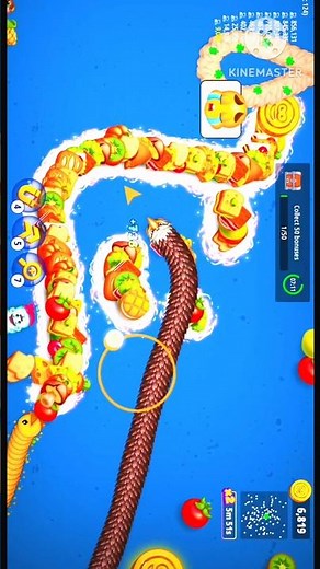 worm zone game 🤣😂 easy way to defeat another snake worm 😂🤣.