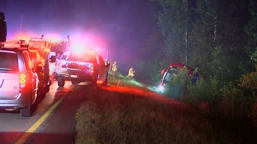 7 dead, 37 injured after bus runs off road, overturns in Mississippi
