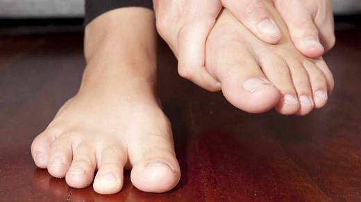 Mayo Clinic Minute: What may be causing your hands and feet to tingle - Mayo Clinic News Network