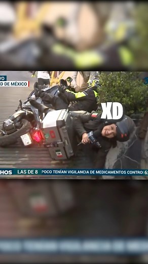 836K views · 48K reactions | Mini tutorial 邏☝️ #humor #observacionesdiarias #motovlog #motovlogger #biker #biker | KevvsVlog Oficial | Facebook