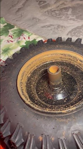 Ariens 24” Deluxe Sno-Thro Rusted out 3 years old