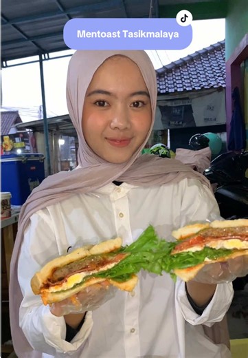 Rekomendasi roti bakar di Tasikmalaya🥪 @Mentoast.Tasikmalaya