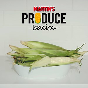 27K views · 195 reactions | Think you know all about summer corn? Lend us your ear, and we'll tell you a little more! Learn how to shop, store and prepare this summer favorite with tips from our team of produce experts. | MARTIN’S | Facebook