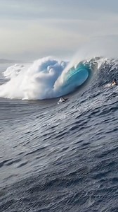 Cloudbreak. 🎥: @tuckerwooding #Cloudbreak #Surf #Waves | Waves