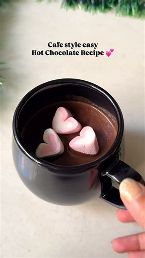 Ismat | Unpaid Home Cook on Instagram: "Only hot chocolate recipe you should try 💕🙈 . . . (Hot chocolate recipe, Christmas special, winter essential, cafe style hot chocolate, hot chocolate at home) #whatsismatcooking #hotchocolate #christmasdrink"