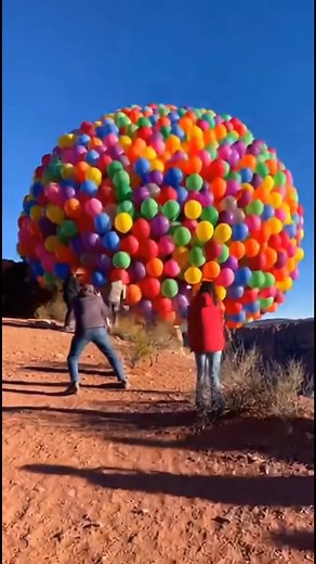 American Eagles vs African Elephant Hanging from Hydrogen Balloons! A shocking and unbelievable scene captured on camera! An African elephant, mysteriously lifted into the air by a cluster of hydrogen balloons, becomes the center of a dramatic showdown when a powerful American eagle suddenly swoops in. The eagle circles fiercely, trying to claw at the balloons while the floating elephant struggles helplessly in mid-air. Viewers worldwide are stunned by this unreal moment, questioning what happen