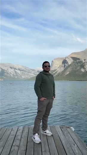 Discover Banff in 60 Seconds 🇨🇦 | Must-Visit Places in the Canadian Rockies