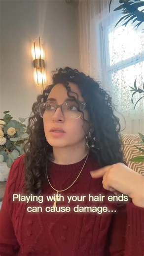 Mira Joseph on Instagram: "Playing with your hair ends doesn’t have to mean damage ✨ Rejuvabeads use Micro-Encapsulation + Ion Technology to release Rejuveniqe Oil exactly when your hair needs it. As you touch or style your hair, the beads activate, ions help distribute the oil evenly, and moisture penetrates the hair layers — not just the surface. Lightweight. Smart. Targeted repair. Have you tried Rejuvabeads yet? #hairtransformation #healthy #hair #haircare #healthyhairjourney"