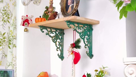 Sungmor Vintage Cast Iron Shelf Brackets - Ornate Decorative Corner Shelf Supports, 2 Pack Garden Wall Hanging Bracket - 7.7 Inch Rustic Green Metal Corbels with Scroll Design, Indoor Outdoor Use