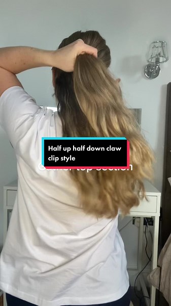 Easy Claw Clip Half Up Tutorial