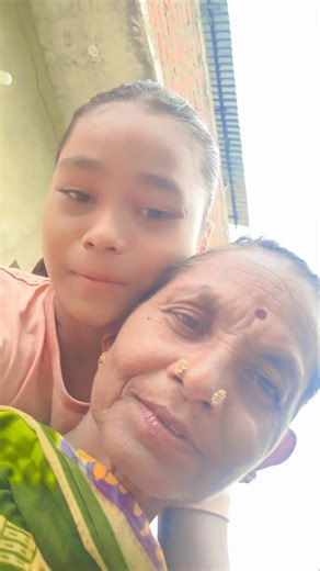 mu chaluthili mohari batare #odia #songs #viral video #youtubeshorts #