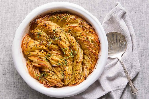 This Crispy Potato Roast Turns Simple Spuds Into a Showstopping Side