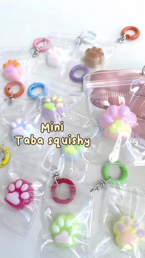 Mini Cat Paw Taba Squishy - Oddly Satisfying Toy for Daily Life