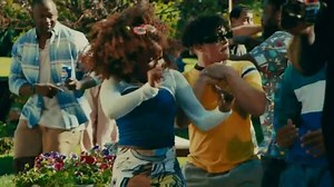 Pepsi Mini TV Spot, 'I Wish (I Was a Little Bit Smaller)' Featuring Shaquille O’Neal