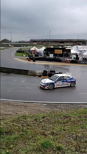 🔥 La 306 MAXI hurle sur circuit ! Le son du rallye des années 90 🤯