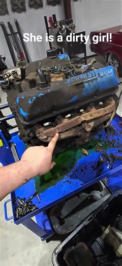 Teardown on 1968 Ford F600 361FT engine #fordfe #fordft #fordf600