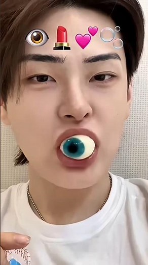 Eat emoticons in order