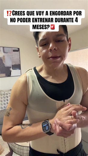 Muchos creen que el sobrepeso existe por una vida sedentaria. La realidad es que puedes pasar meses sin entrenar y aun así evitar ganar grasa si aprendes a comer de acuerdo con lo que tu cuerpo necesita. El ejercicio ayuda, pero no reemplaza una buena alimentación. #fyeシ #antesydespues #cambiofisico #transformation