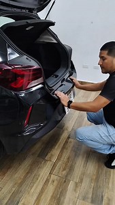 protección tipo BATE PIEDRA para evitar rayones y raspones al subir y bajar las compras de tu vehículo #ppf #proteccion #quito_ecuador🇪🇨 | Rosero Store