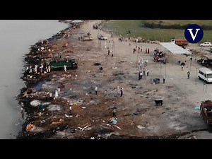 Desolación al borde del río Ganges en la India: “No queda espacio para más piras funerarias”