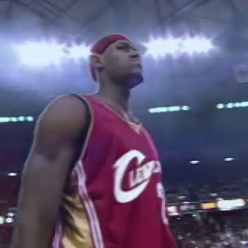 LeBron James made his highly anticipated NBA debut 20 years ago today... and he did not disappoint! 25 PTS, 9 AST, 6 REB, 4 STL out the gate 🔥 | NBA