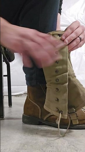 How to Lace WW2 Army gaiters (Leggings)
