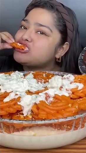 Mady eats eating jalebi with malai | Indian food | mukbang | Indian sweet
