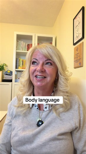 Identifying Signs of Lying Through Body Language