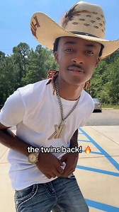 the twins back!! 😳🔥 #linedances | Prod OneKay