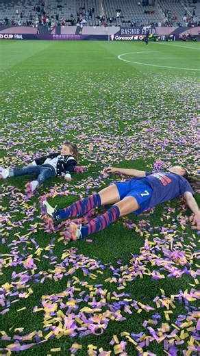 794K views · 10K reactions | Soaking it all in❤️ | Alex Morgan | Facebook