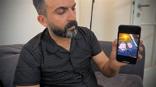 Autofahrer fährt in Fussgänger in Glattbrugg ZH