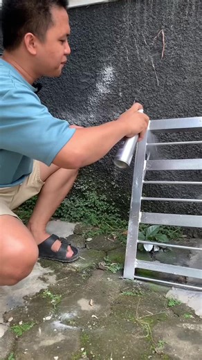 Enhance Your Cat with Chrome Spray for Stunning Looks