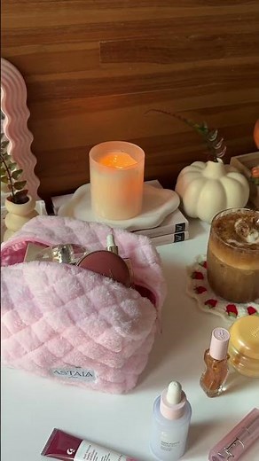 Moments like this with your Astala make-up bags 🌸🎀