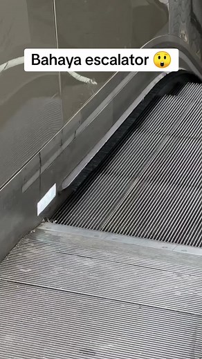 Escalator Safety: Avoiding Danger and Staying Informed