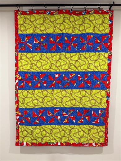 New Amish Handmade Train Quilt – 41” X 57” Toddler or Lap Size • Soft Fleece Back • Railroad Theme • Lancaster County PA - Etsy